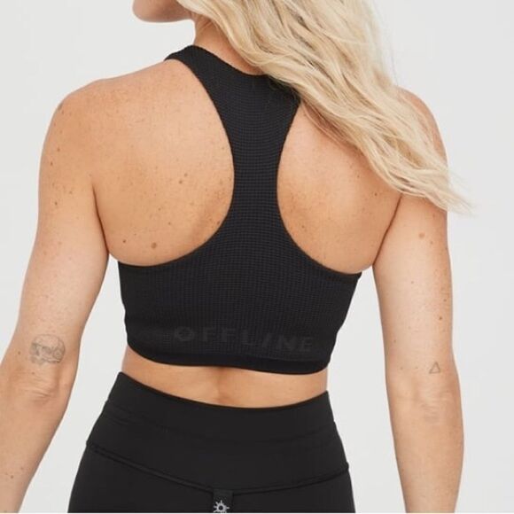 Offline By Aerie True Black Seamless Waffle Knit High Neck Sports Bra - Picture 3 of 11